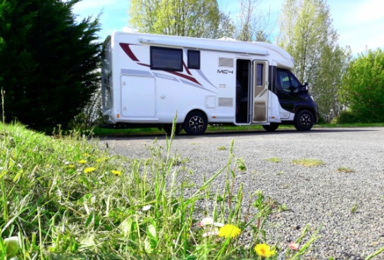 Aire camping-car  Mont-Saint-Michel (50170) - Photo 5